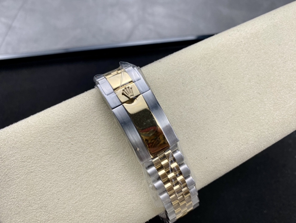 激安ロレックス着用イメージ